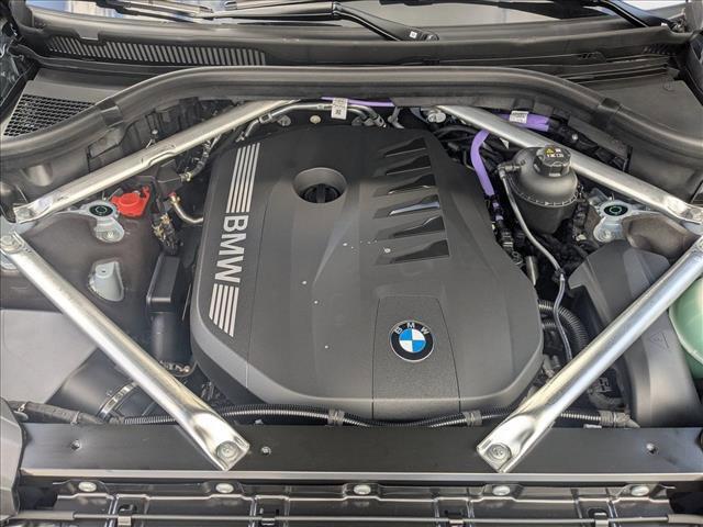 new 2026 BMW X7 car, priced at $101,615