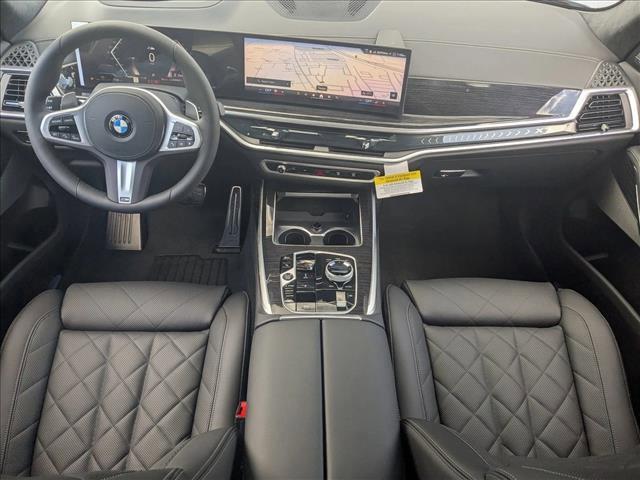 new 2026 BMW X7 car, priced at $101,615