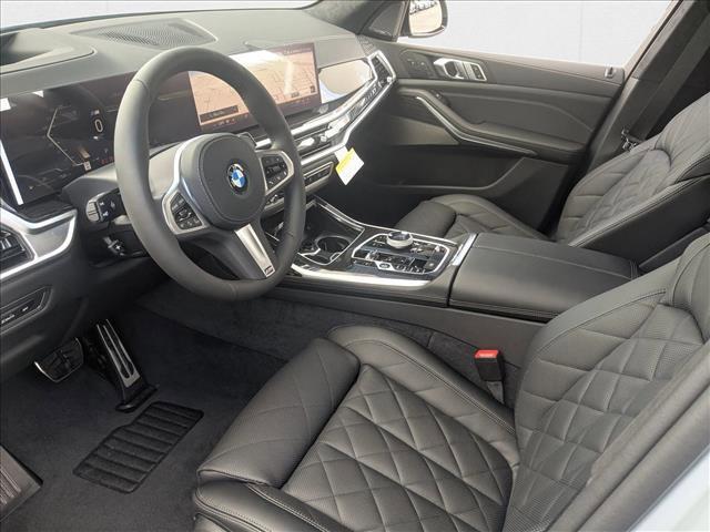 new 2026 BMW X7 car, priced at $101,615