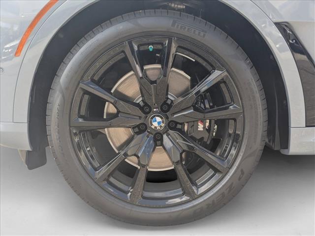 new 2026 BMW X7 car, priced at $101,615