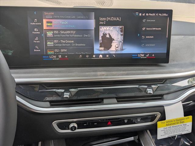 new 2026 BMW X7 car, priced at $93,665
