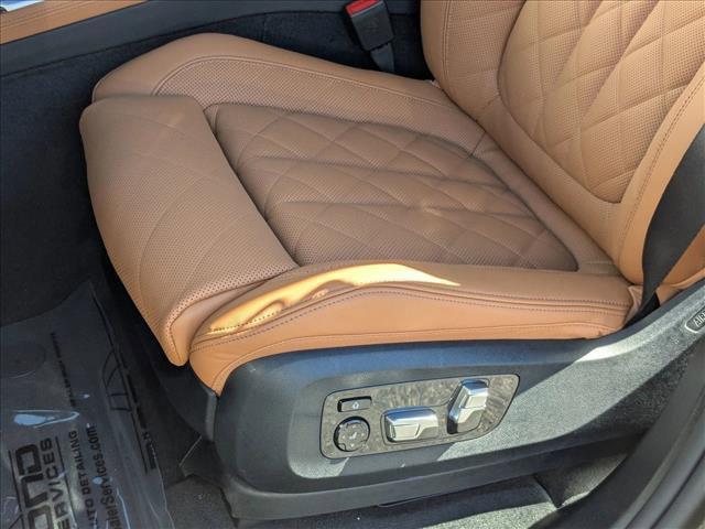 new 2026 BMW X7 car, priced at $99,665