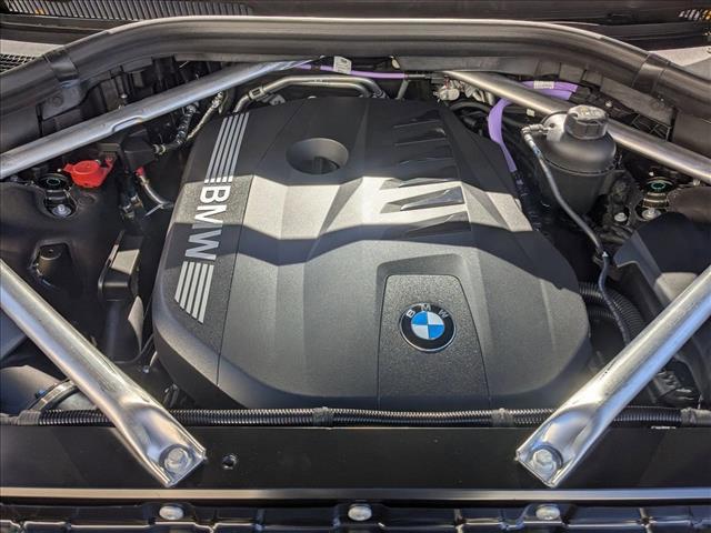 new 2026 BMW X7 car, priced at $99,665