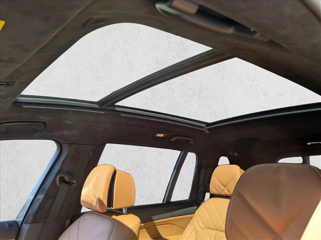 new 2026 BMW X7 car, priced at $99,665