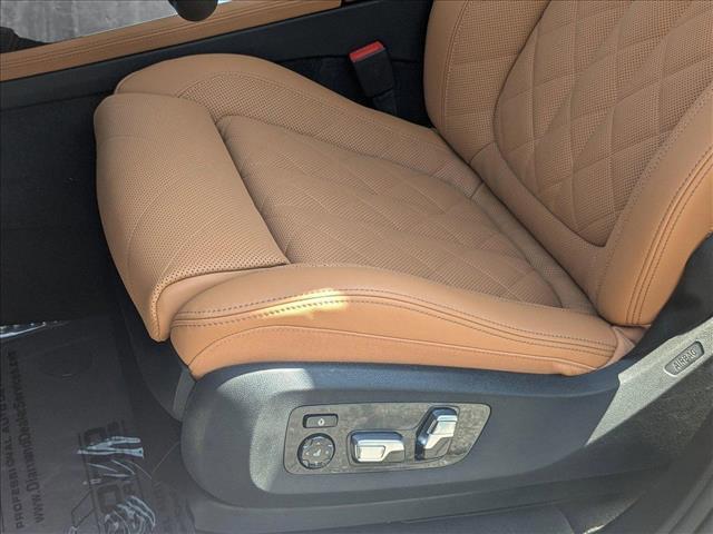 new 2026 BMW X7 car, priced at $92,065