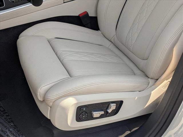 new 2026 BMW X7 car, priced at $92,565