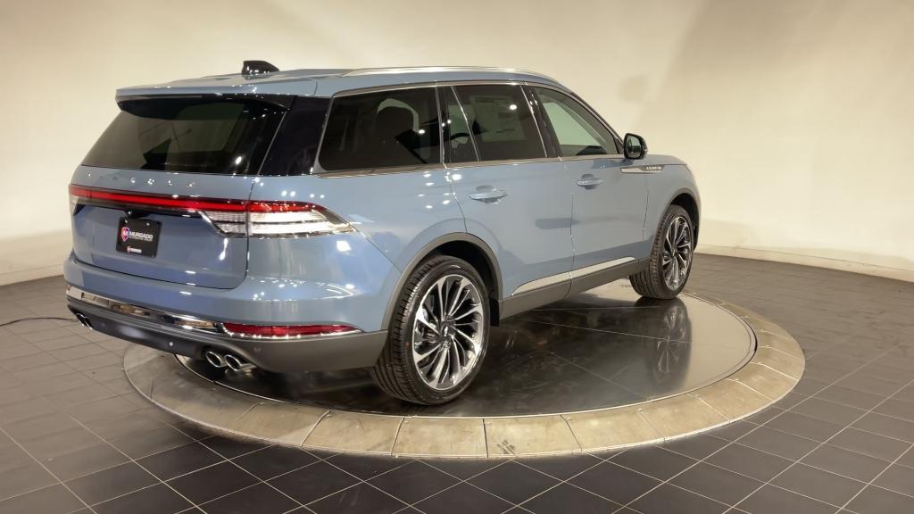 new 2025 Lincoln Aviator car, priced at $71,395