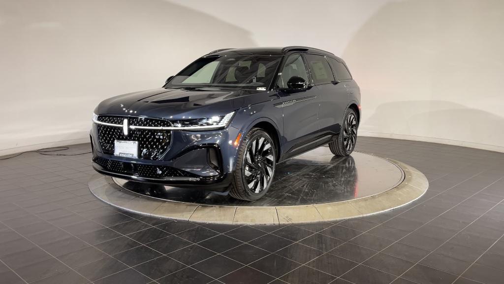 new 2024 Lincoln Nautilus car, priced at $55,395