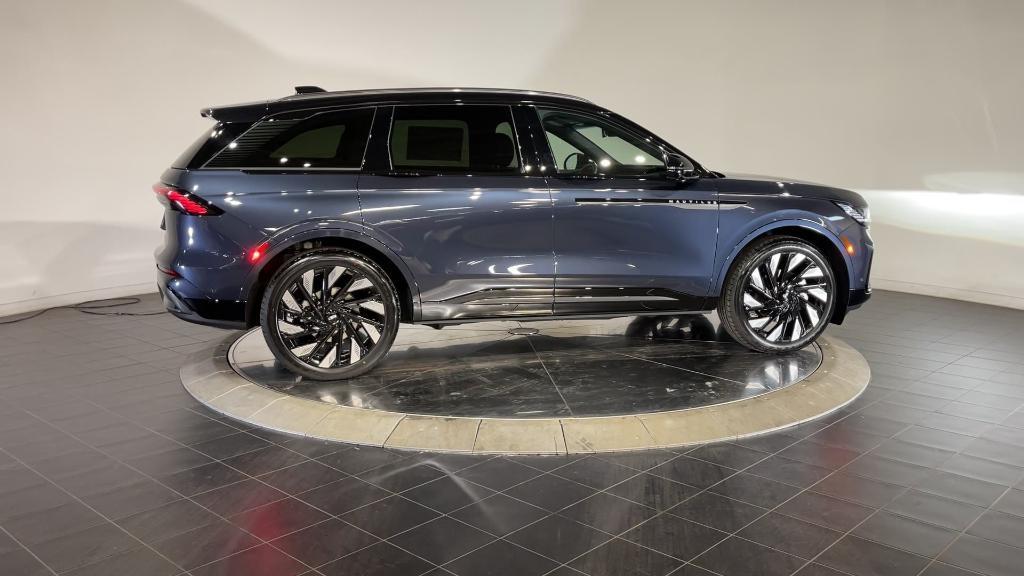 new 2024 Lincoln Nautilus car, priced at $55,395