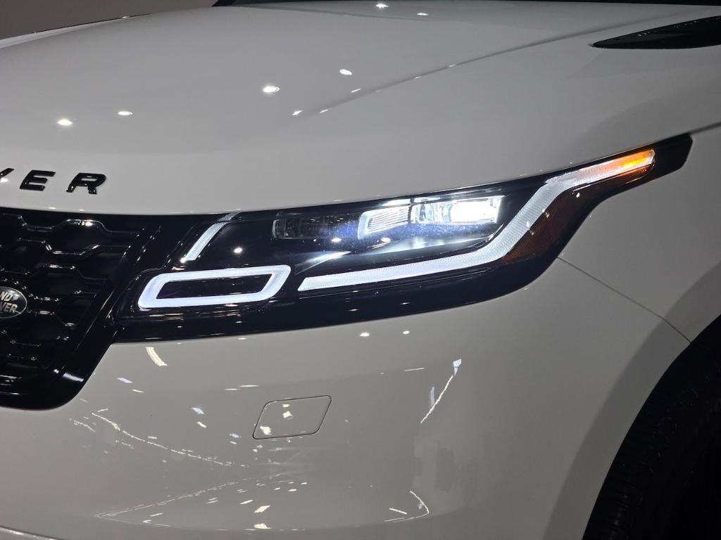 used 2021 Land Rover Range Rover Velar car, priced at $35,800