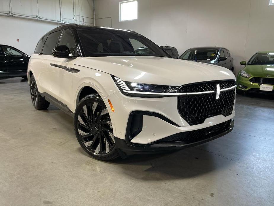 new 2024 Lincoln Nautilus car, priced at $62,399