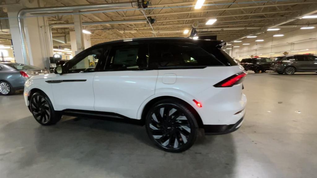 new 2024 Lincoln Nautilus car, priced at $62,399