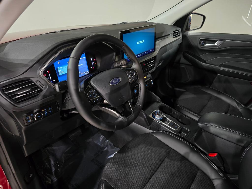 new 2025 Ford Escape car, priced at $33,692