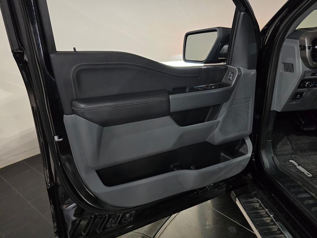 new 2025 Ford F-150 car, priced at $47,776