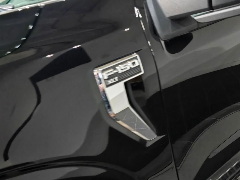 new 2025 Ford F-150 car, priced at $47,776