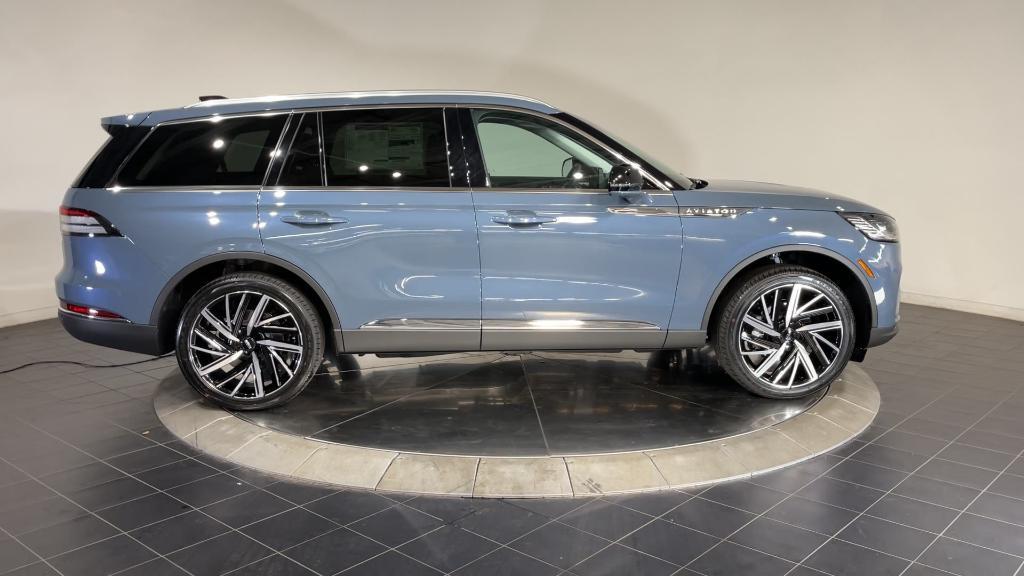 new 2025 Lincoln Aviator car, priced at $75,344