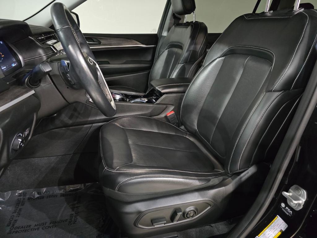 used 2021 Jeep Grand Cherokee L car, priced at $31,398