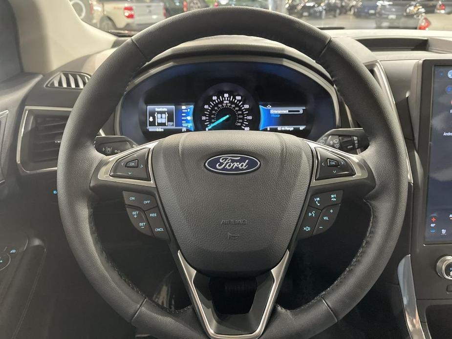 new 2024 Ford Edge car, priced at $40,615