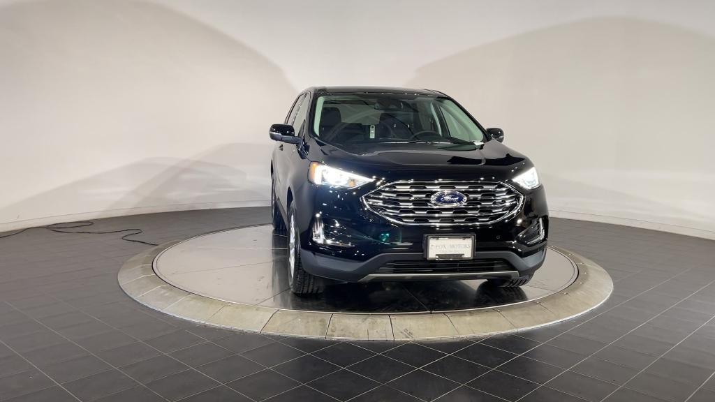 new 2024 Ford Edge car, priced at $40,615