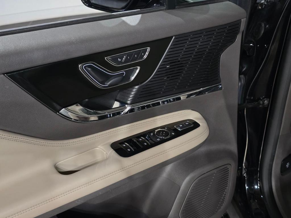 used 2022 Lincoln Corsair car, priced at $27,521