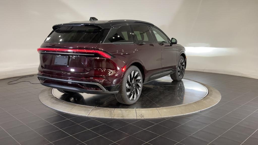 new 2024 Lincoln Nautilus car, priced at $59,217