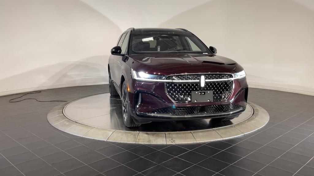 new 2024 Lincoln Nautilus car, priced at $59,217