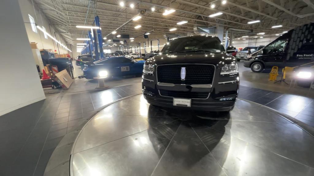 new 2024 Lincoln Navigator car, priced at $95,899