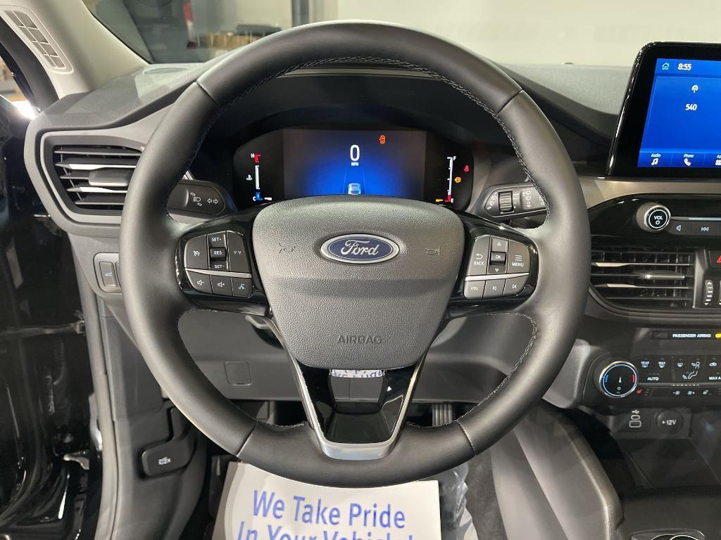 new 2025 Ford Escape car, priced at $31,399