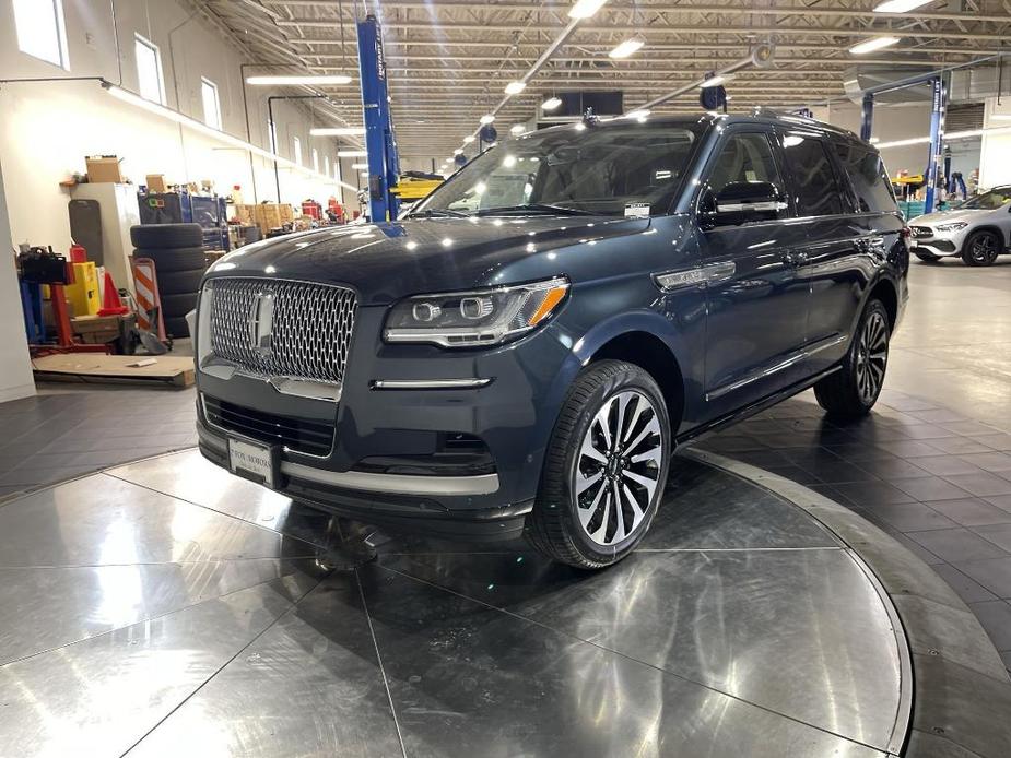 new 2024 Lincoln Navigator car, priced at $95,199