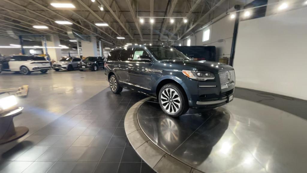 new 2024 Lincoln Navigator car, priced at $95,199