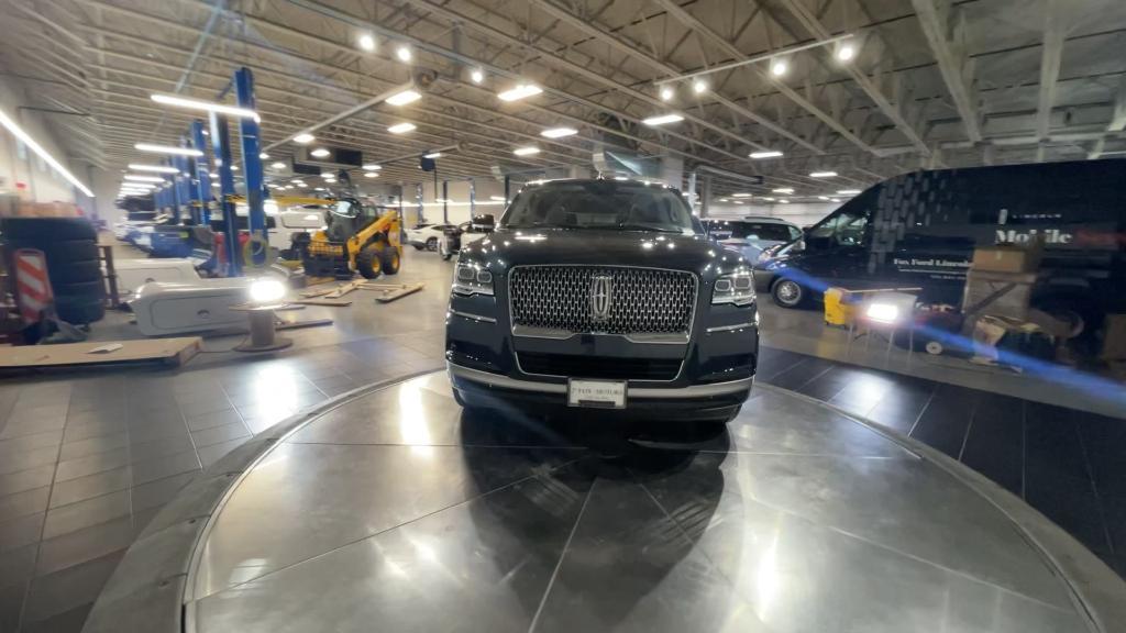 new 2024 Lincoln Navigator car, priced at $95,199