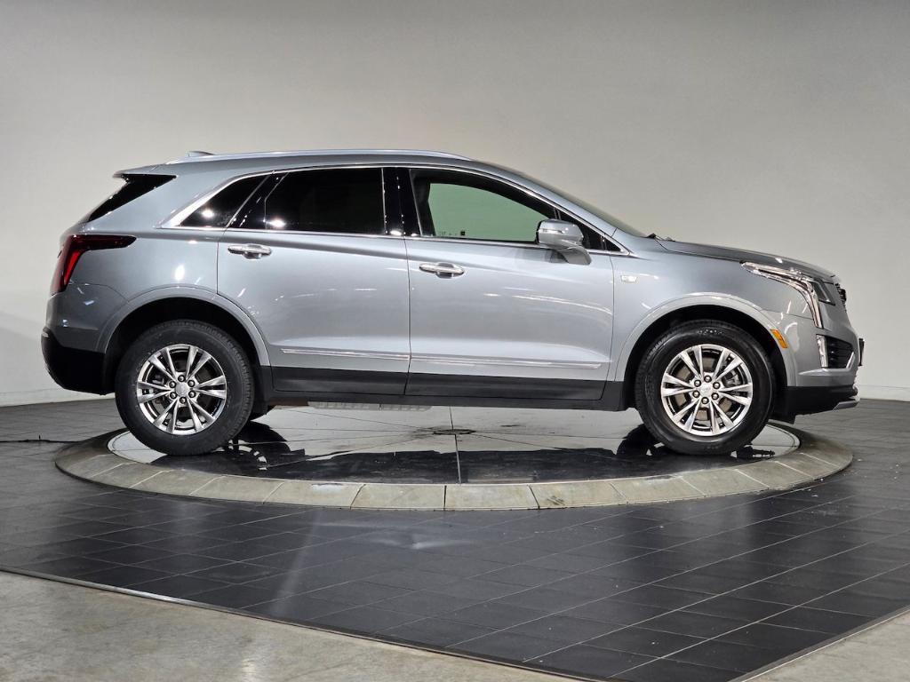 used 2023 Cadillac XT5 car, priced at $26,450