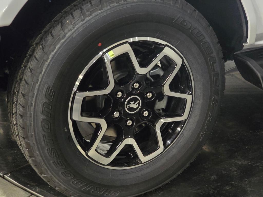 new 2025 Ford Bronco car, priced at $45,258