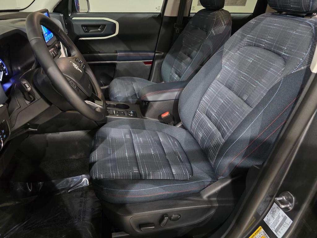 new 2024 Ford Bronco Sport car, priced at $33,151