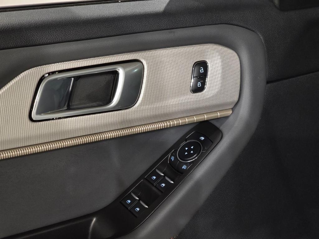 new 2025 Ford Explorer car, priced at $46,937