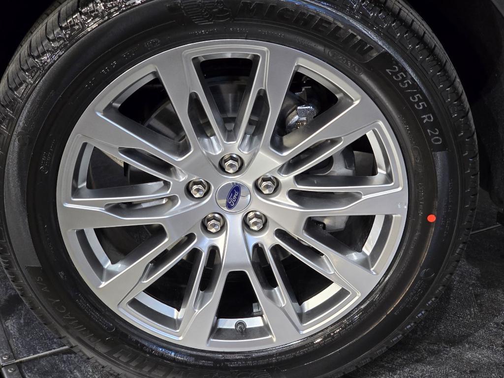 new 2025 Ford Explorer car, priced at $46,937