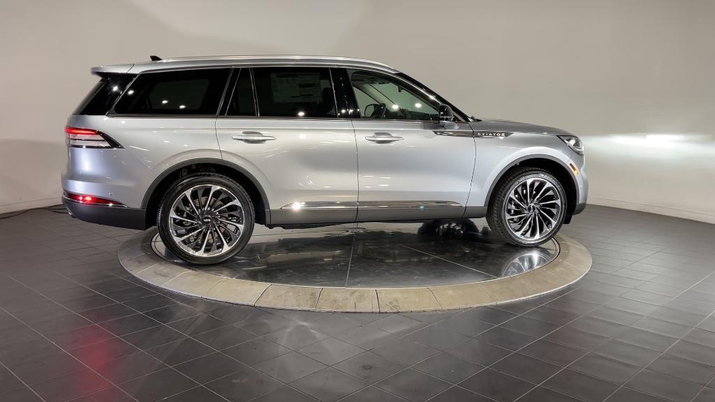 new 2024 Lincoln Aviator car, priced at $62,199