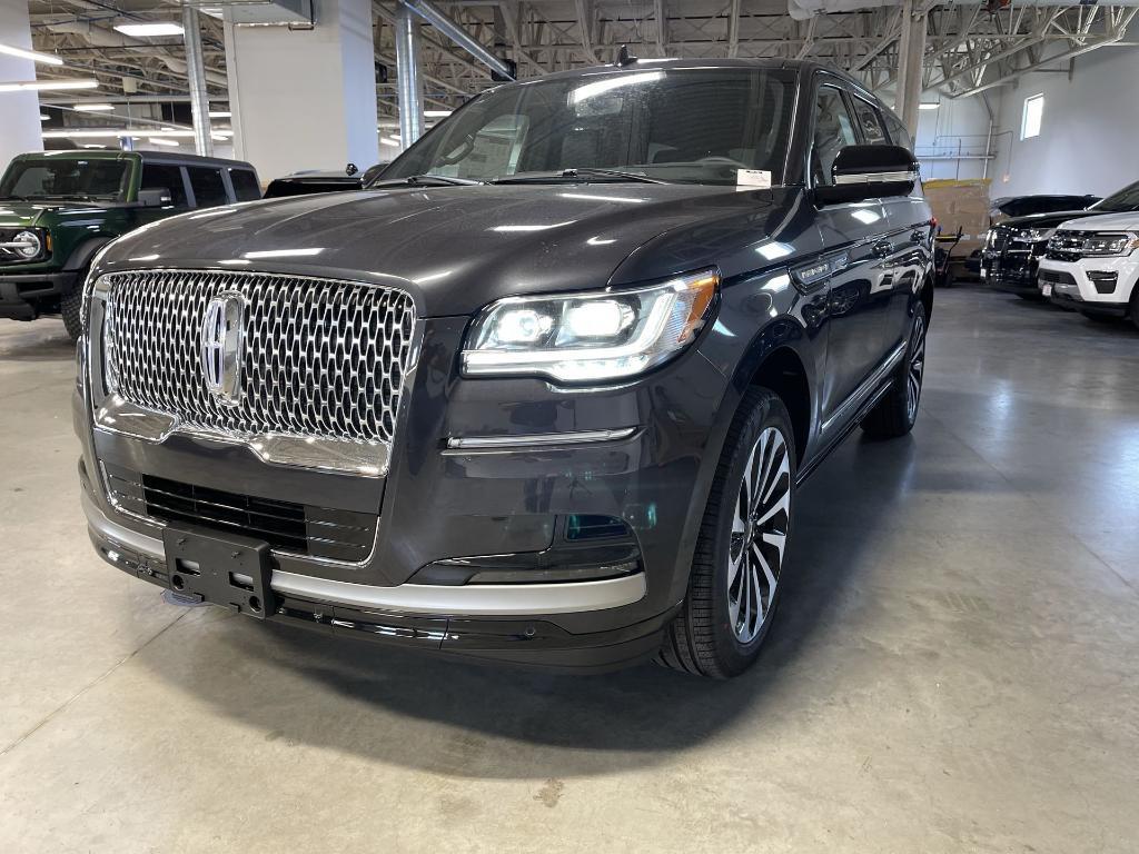 new 2024 Lincoln Navigator car, priced at $95,899