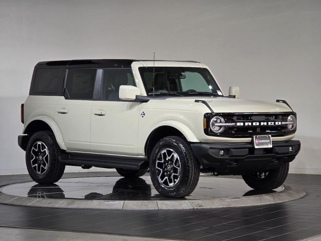 new 2025 Ford Bronco car, priced at $45,630