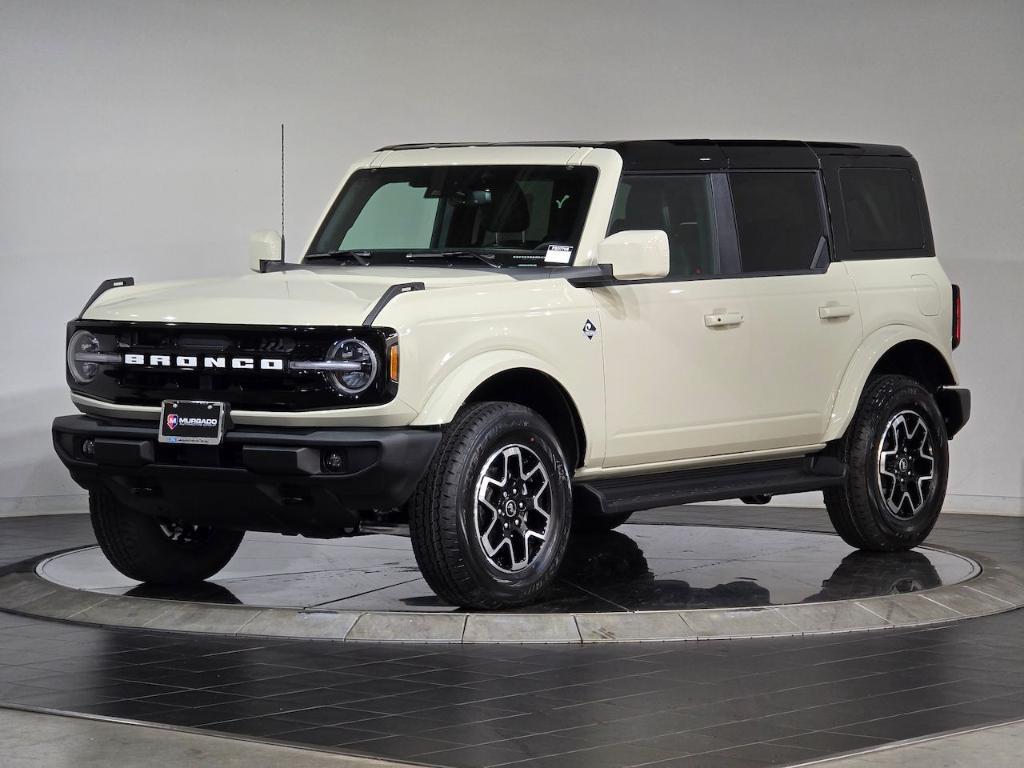 new 2025 Ford Bronco car, priced at $45,630