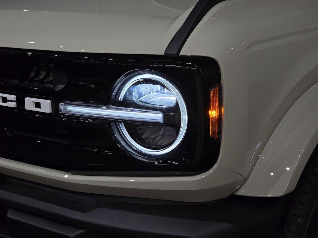 new 2025 Ford Bronco car, priced at $45,630