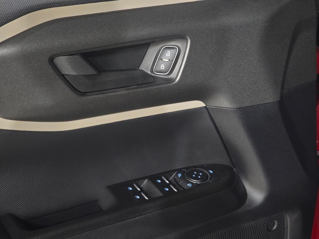 new 2025 Ford Bronco Sport car, priced at $37,780