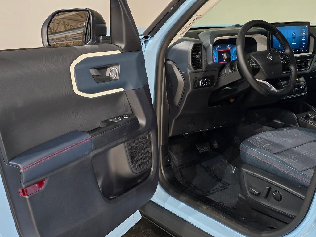 new 2025 Ford Bronco Sport car, priced at $32,700