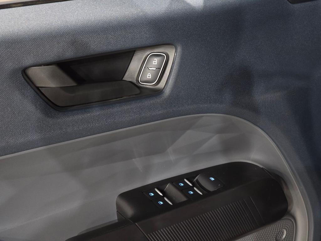 new 2025 Ford Maverick car, priced at $31,754