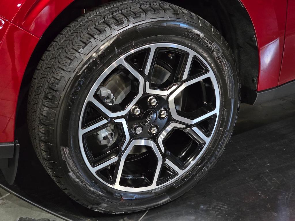 new 2025 Ford Maverick car, priced at $37,444