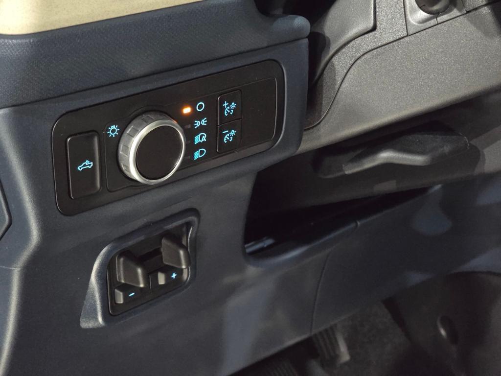 new 2025 Ford Maverick car, priced at $37,444