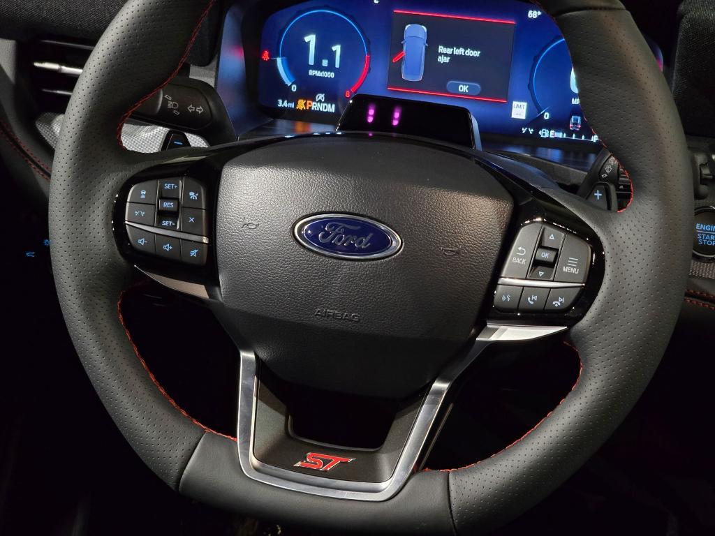 new 2025 Ford Explorer car, priced at $52,640