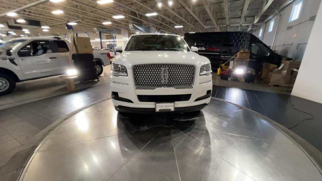 new 2024 Lincoln Navigator car, priced at $96,146