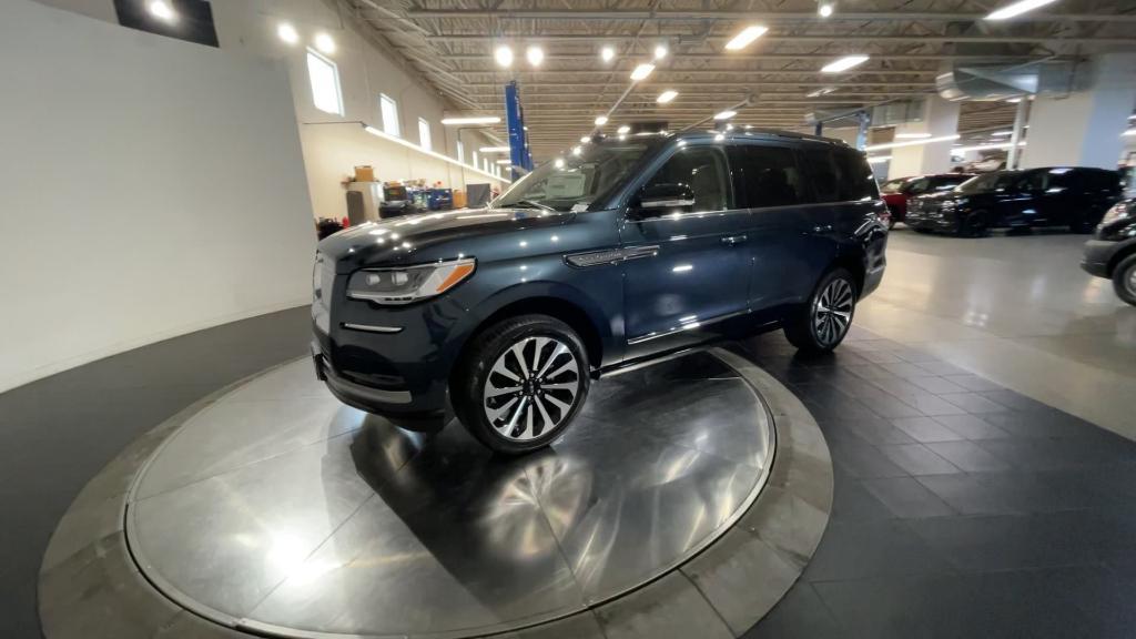 new 2024 Lincoln Navigator car, priced at $94,999