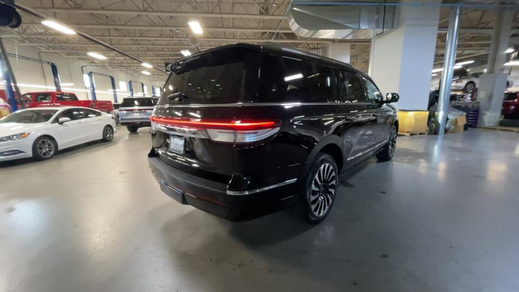 new 2024 Lincoln Navigator L car, priced at $105,599